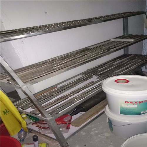 注塑機(jī)料管螺桿