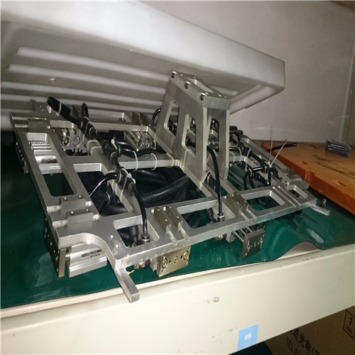 機(jī)械手治具